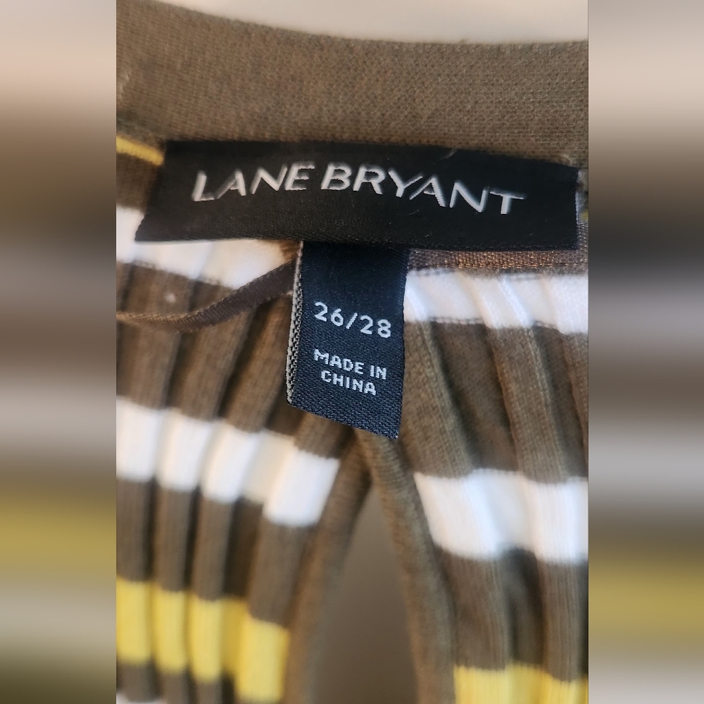 Sweater - Picture 2 of 3